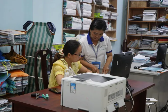 Cải cách tiền lương: Công chức nào được nhận mức lương 21 triệu đồng/tháng? - Ảnh 2. Cải cách tiền lương: Công chức nào được nhận mức lương 21 triệu đồng/tháng? - Ảnh 2.