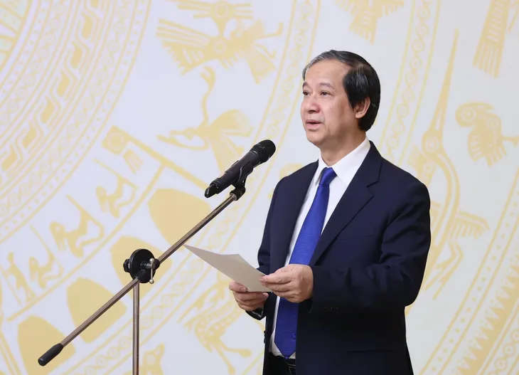 Thủ tướng Phạm Minh Chính: Tập trung hoàn thiện cơ chế, chính sách tuyển dụng, sử dụng, đãi ngộ giáo viên - Ảnh 1. Thủ tướng Phạm Minh Chính: Tập trung hoàn thiện cơ chế, chính sách tuyển dụng, sử dụng, đãi ngộ giáo viên - Ảnh 1.