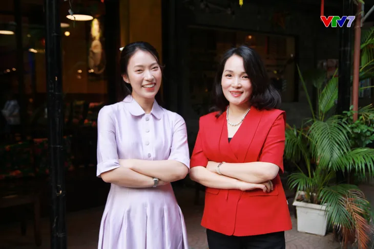 IELTS FACE-OFF mùa 11 - Tập 3: Hành trình nuôi đam mê với ngôn ngữ qua nhiều thập kỉ của hai thầy cô giáo - Ảnh 4. IELTS FACE-OFF mùa 11 - Tập 3: Hành trình nuôi đam mê với ngôn ngữ qua nhiều thập kỉ của hai thầy cô giáo - Ảnh 4.