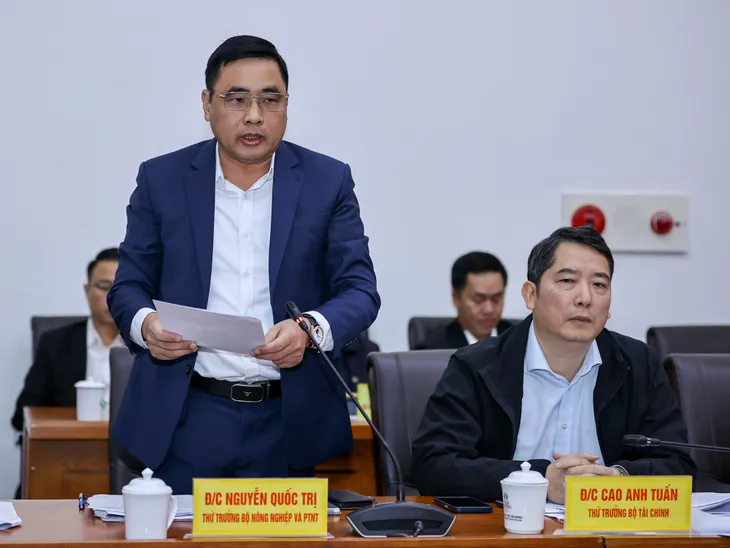 Thủ tướng: Làm bằng được các công trình hạ tầng lớn để kết nối Lai Châu với trong nước và quốc tế - Ảnh 6. Thủ tướng: Làm bằng được các công trình hạ tầng lớn để kết nối Lai Châu với trong nước và quốc tế - Ảnh 6.