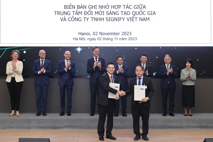Hai Thủ tướng Việt Nam và Hà Lan kỳ vọng khởi đầu mới, đột phá mới về hợp tác công nghệ cao - Ảnh 6. Hai Thủ tướng Việt Nam và Hà Lan kỳ vọng khởi đầu mới, đột phá mới về hợp tác công nghệ cao - Ảnh 6.