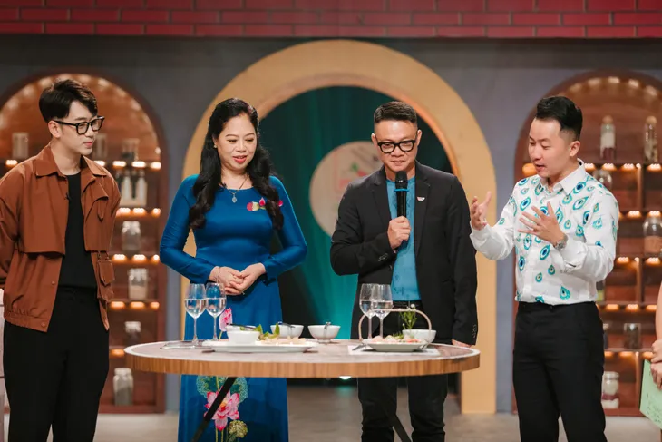 NSND Thúy Hường tự hào khoe món đặc sản quê hương trong Của ngon vật lạ - Ảnh 5. NSND Thúy Hường tự hào khoe món đặc sản quê hương trong Của ngon vật lạ - Ảnh 5.