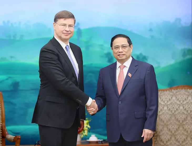 Thủ tướng Phạm Minh Chính tiếp Phó Chủ tịch Ủy ban châu Âu Valdis Dombrovski - Ảnh 1. Thủ tướng Phạm Minh Chính tiếp Phó Chủ tịch Ủy ban châu Âu Valdis Dombrovski - Ảnh 1.