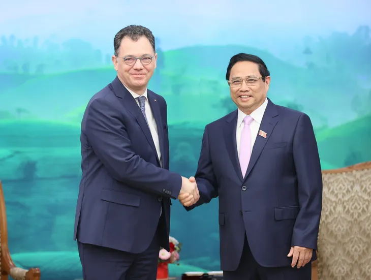 Thủ tướng Phạm Minh Chính tiếp Bộ trưởng Kinh tế, Doanh nghiệp và Du lịch Romania - Ảnh 1. Thủ tướng Phạm Minh Chính tiếp Bộ trưởng Kinh tế, Doanh nghiệp và Du lịch Romania - Ảnh 1.