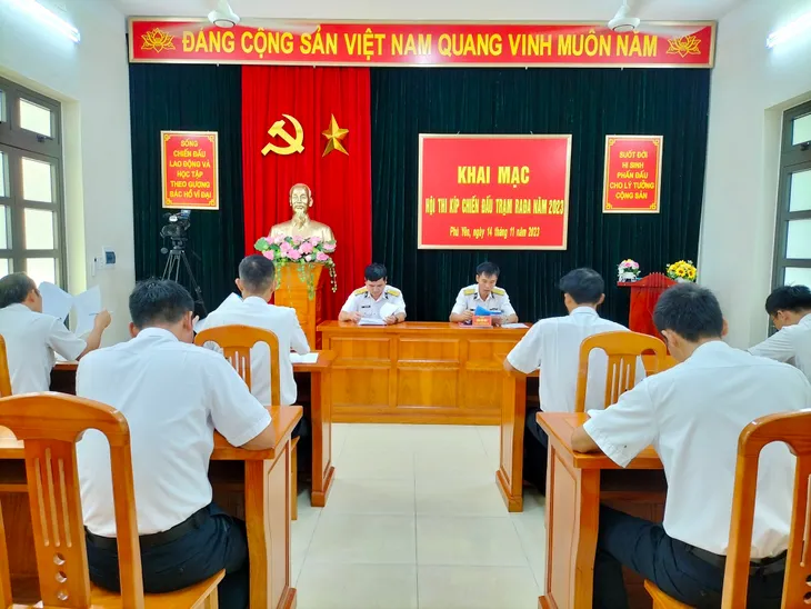 Sôi nổi Hội thi kíp chiến đấu Trạm ra đa năm 2023 - Ảnh 1. Sôi nổi Hội thi kíp chiến đấu Trạm ra đa năm 2023 - Ảnh 1.