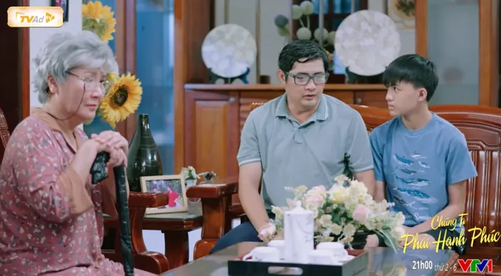 Chúng ta phải hạnh phúc - Tập 9: Nguyệt giảm tải công việc, phụ chồng chăm con - Ảnh 4. Chúng ta phải hạnh phúc - Tập 9: Nguyệt giảm tải công việc, phụ chồng chăm con - Ảnh 4.
