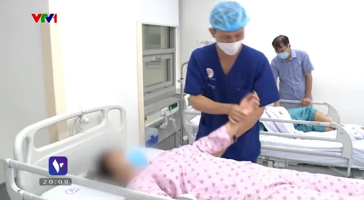 Báo động xu hướng gia tăng tỉ lệ đột quỵ ở người trẻ - Ảnh 2. Báo động xu hướng gia tăng tỉ lệ đột quỵ ở người trẻ - Ảnh 2.