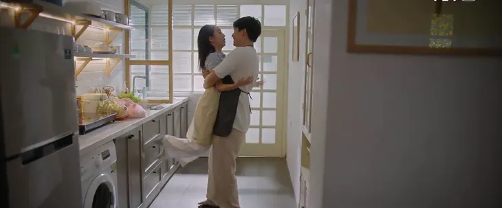 Chúng ta của 8 năm sau - Tập 9: Mới yêu, Lâm sơ hở là muốn khóa môi Dương - Ảnh 4. Chúng ta của 8 năm sau - Tập 9: Mới yêu, Lâm sơ hở là muốn khóa môi Dương - Ảnh 4.