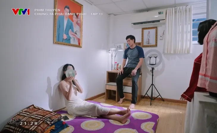 Chúng ta phải hạnh phúc - Tập 11: Lê tồ chìm đắm trong tình yêu trai trẻ - Ảnh 13. Chúng ta phải hạnh phúc - Tập 11: Lê tồ chìm đắm trong tình yêu trai trẻ - Ảnh 13.