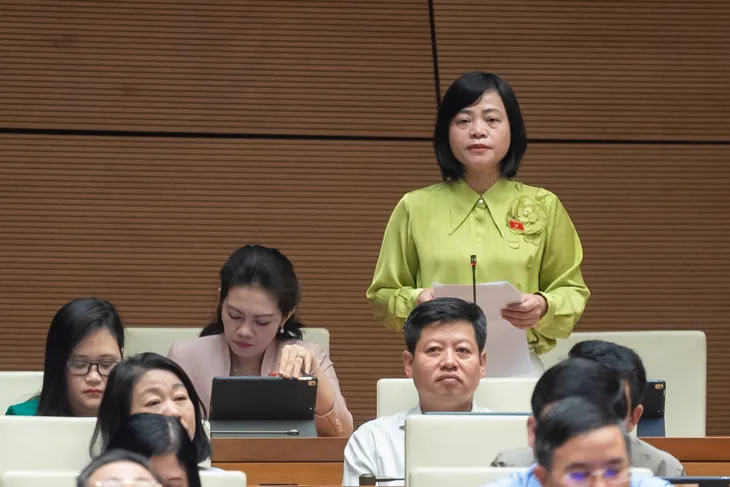 Vừa phải đáp ứng nhu cầu, vừa phải giữ chân người lao động trong bảo hiểm xã hội - Ảnh 2. Vừa phải đáp ứng nhu cầu, vừa phải giữ chân người lao động trong bảo hiểm xã hội - Ảnh 2.