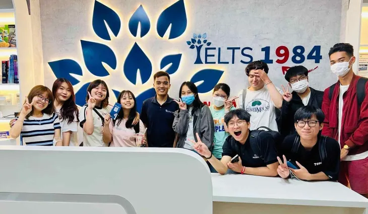 IELTS 1984 và phương pháp dạy bản chất - Ảnh 1. IELTS 1984 và phương pháp dạy bản chất - Ảnh 1.