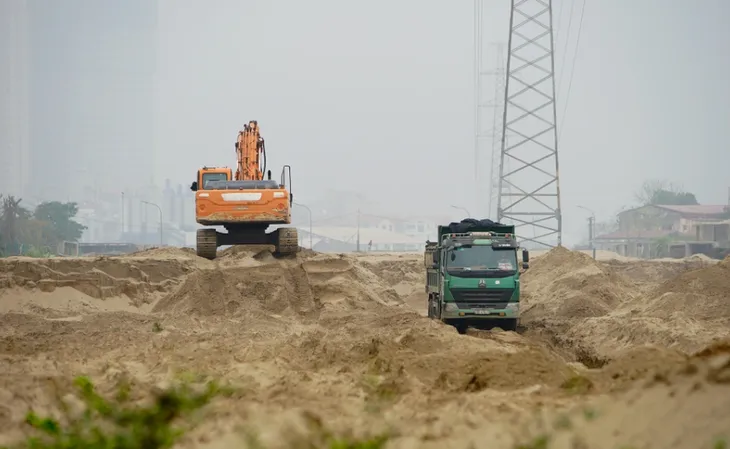Bất thường trong đấu giá mỏ cát - Ảnh 1. Bất thường trong đấu giá mỏ cát - Ảnh 1.