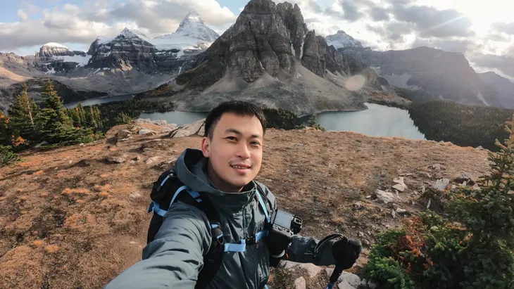 Chụp ảnh selfie có thể là rủi ro sức khoẻ cộng đồng - Ảnh 1. Chụp ảnh selfie có thể là rủi ro sức khoẻ cộng đồng - Ảnh 1.