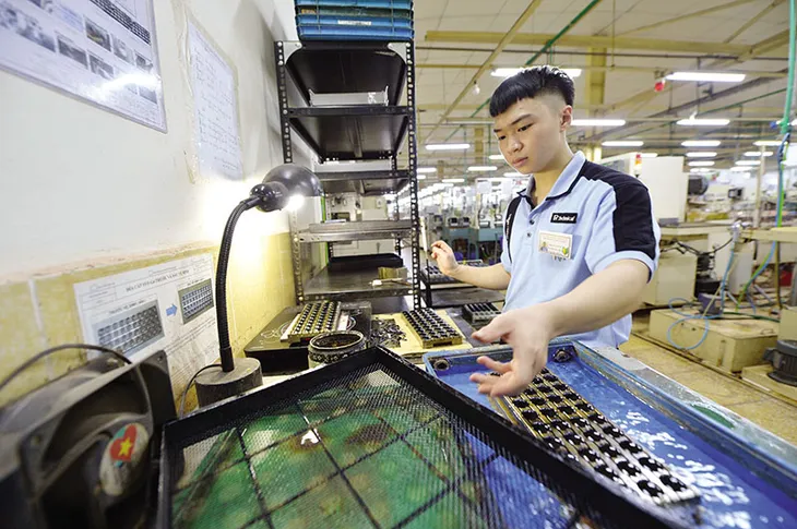 Mục tiêu tăng trưởng GDP năm 2024 đạt 6 - 6,5% - Ảnh 1. Mục tiêu tăng trưởng GDP năm 2024 đạt 6 - 6,5% - Ảnh 1.