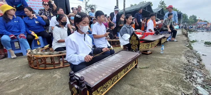 Hàng ngàn người dân tham dự ngày hội văn hóa dân tộc Khmer ở Kiên Giang - Ảnh 3. Hàng ngàn người dân tham dự ngày hội văn hóa dân tộc Khmer ở Kiên Giang - Ảnh 3.