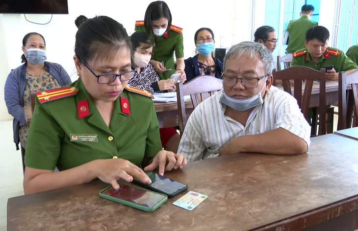 Những điển hình, kiểu mẫu trong xây dựng phong trào tại Bạc Liêu - Ảnh 3. Những điển hình, kiểu mẫu trong xây dựng phong trào tại Bạc Liêu - Ảnh 3.