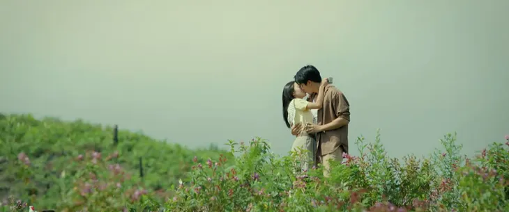 Chúng ta của 8 năm sau - Tập 10: Lâm trao Dương nụ hôn ngọt ngào giữa đất trời Sa Pa nên thơ - Ảnh 14. Chúng ta của 8 năm sau - Tập 10: Lâm trao Dương nụ hôn ngọt ngào giữa đất trời Sa Pa nên thơ - Ảnh 14.