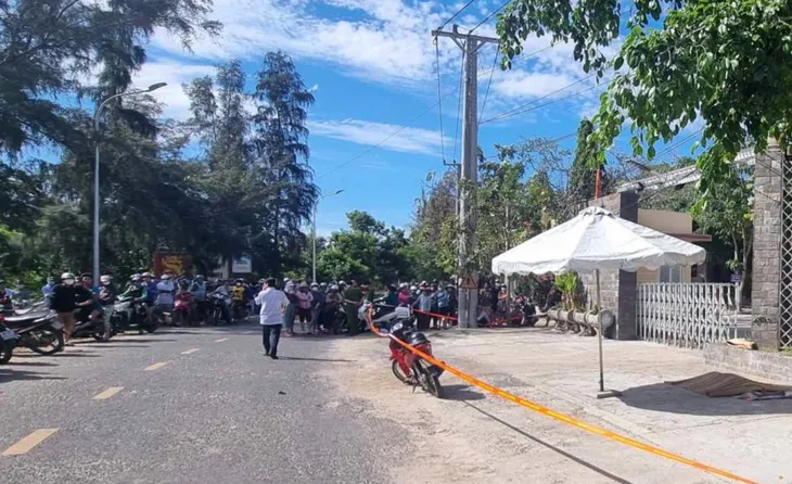 Bình Thuận: Phát hiện người đàn ông treo cổ trước nhà hàng khách sạn - Ảnh 1. Bình Thuận: Phát hiện người đàn ông treo cổ trước nhà hàng khách sạn - Ảnh 1.