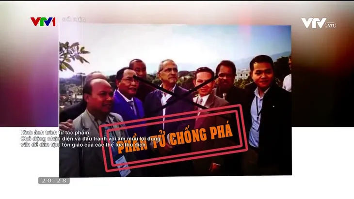 Đấu tranh, bảo vệ nền tảng tư tưởng của Đảng nhìn từ một cuộc thi - Ảnh 8. Đấu tranh, bảo vệ nền tảng tư tưởng của Đảng nhìn từ một cuộc thi - Ảnh 8.