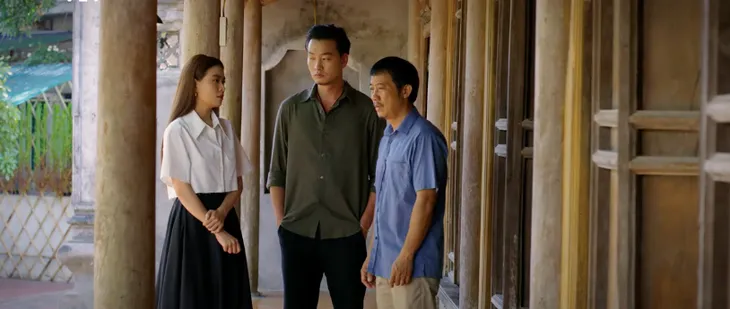 Không ngại cưới chỉ cần một lý do - Tập 14: Ông nội bị ngã, Đông lo lời thầy bói linh nghiệm - Ảnh 24. Không ngại cưới chỉ cần một lý do - Tập 14: Ông nội bị ngã, Đông lo lời thầy bói linh nghiệm - Ảnh 24.