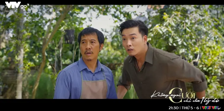 Không ngại cưới chỉ cần một lý do - Tập 14: Đông hoảng hồn khi cụ Mão gặp chuyện đúng ngày Rằm - Ảnh 9. Không ngại cưới chỉ cần một lý do - Tập 14: Đông hoảng hồn khi cụ Mão gặp chuyện đúng ngày Rằm - Ảnh 9.