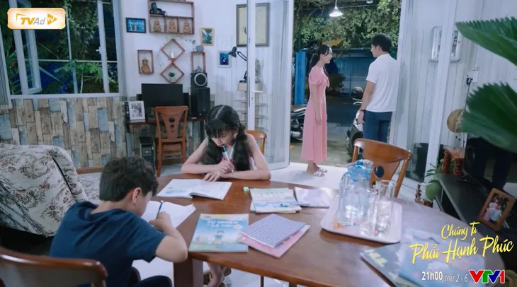 Chúng ta phải hạnh phúc - Tập 16: Vợ nghỉ việc, gánh nặng gia đình đè lên vai Bình - Ảnh 2. Chúng ta phải hạnh phúc - Tập 16: Vợ nghỉ việc, gánh nặng gia đình đè lên vai Bình - Ảnh 2.