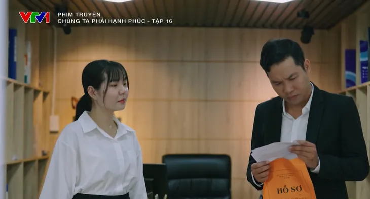 Chúng ta phải hạnh phúc - Tập 16: Chán nản vì chồng quá mơ mộng, Kỳ đòi về ngoại sống - Ảnh 8. Chúng ta phải hạnh phúc - Tập 16: Chán nản vì chồng quá mơ mộng, Kỳ đòi về ngoại sống - Ảnh 8.