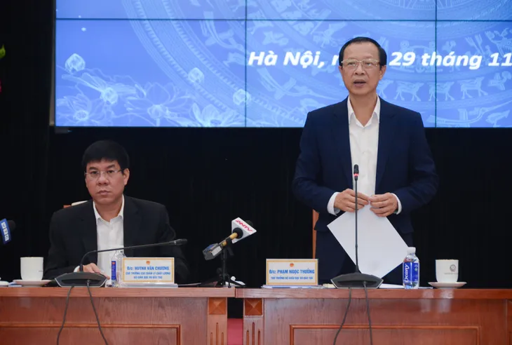 Chốt thi 4 môn, ôn tập thi tốt nghiệp THPT và xét tuyển Đại học 2025 sẽ ra sao? - Ảnh 7. Chốt thi 4 môn, ôn tập thi tốt nghiệp THPT và xét tuyển Đại học 2025 sẽ ra sao? - Ảnh 7.