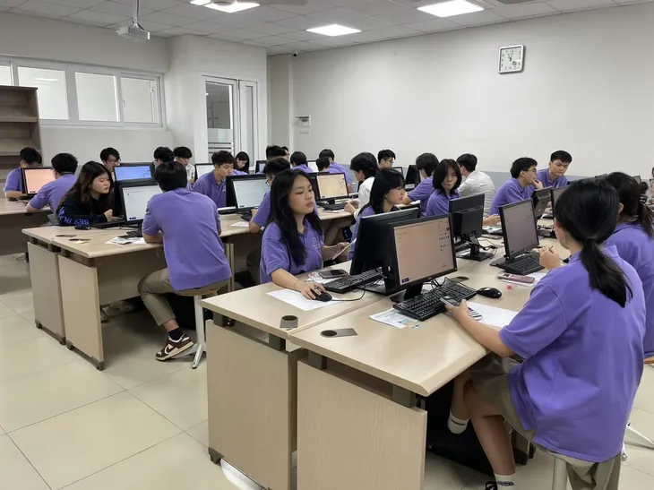 Hưng Yên thúc đẩy giáo dục số - Ảnh 1.