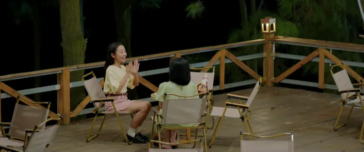 Chúng ta của 8 năm sau - Tập 1: Dương (Hoàng Hà) vừa gặp đã si mê Lâm (Quốc Anh) - Ảnh 16. Chúng ta của 8 năm sau - Tập 1: Dương (Hoàng Hà) vừa gặp đã si mê Lâm (Quốc Anh) - Ảnh 16.