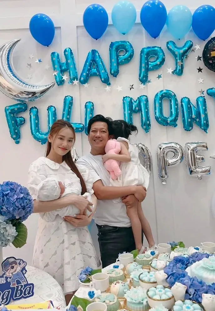 Đỗ Mỹ Linh trở lại với công việc sau sinh con, Hari Won nhận giải thời trang ở nước ngoài - Ảnh 5. Đỗ Mỹ Linh trở lại với công việc sau sinh con, Hari Won nhận giải thời trang ở nước ngoài - Ảnh 5.