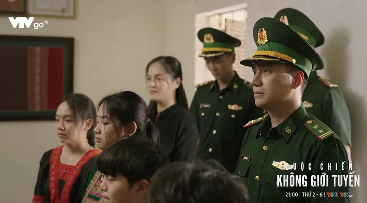 Cuộc chiến không giới tuyến - Tập cuối: Hiếu hãnh diện vì được tuyên dương - Ảnh 3. Cuộc chiến không giới tuyến - Tập cuối: Hiếu hãnh diện vì được tuyên dương - Ảnh 3.