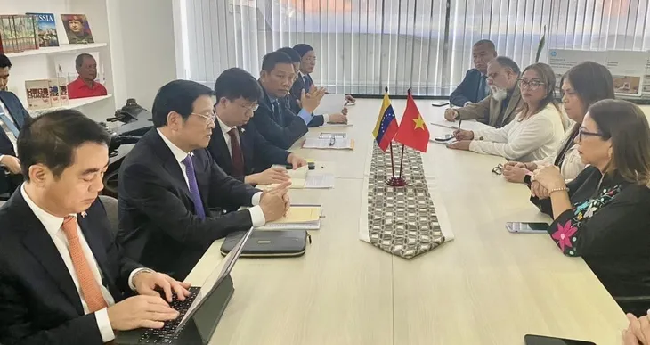 Việt Nam - Venezuela trao đổi kinh nghiệm xây dựng Đảng - Ảnh 2. Việt Nam - Venezuela trao đổi kinh nghiệm xây dựng Đảng - Ảnh 2.