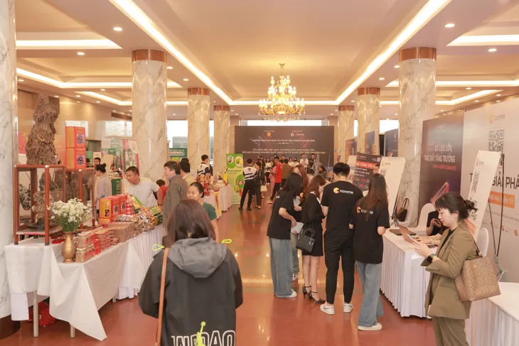 Kết nối cung cầu trong lĩnh vực xuất khẩu trực tuyến - Ảnh 4. Kết nối cung cầu trong lĩnh vực xuất khẩu trực tuyến - Ảnh 4.