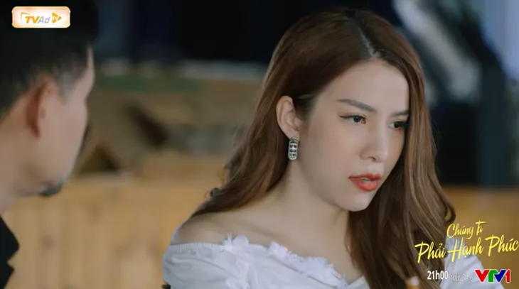 Chúng ta phải hạnh phúc - Tập 17: Lê tồ lo lắng sợ mất sạch tiền vì tin trai trẻ - Ảnh 2. Chúng ta phải hạnh phúc - Tập 17: Lê tồ lo lắng sợ mất sạch tiền vì tin trai trẻ - Ảnh 2.
