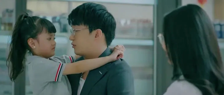 Chúng ta của 8 năm sau - Tập 16: Lâm trở về đúng lúc Dương được bác sĩ điển trai để ý - Ảnh 20. Chúng ta của 8 năm sau - Tập 16: Lâm trở về đúng lúc Dương được bác sĩ điển trai để ý - Ảnh 20.