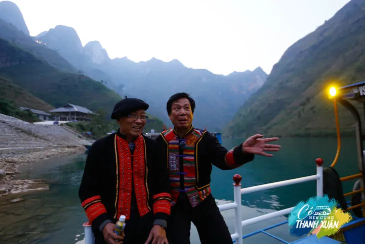 Có hẹn cùng thanh xuân - Cung đường hạnh phúc: Chuyến “phượt” bất ngờ nơi Hà Giang hùng vĩ - Ảnh 18. Có hẹn cùng thanh xuân - Cung đường hạnh phúc: Chuyến “phượt” bất ngờ nơi Hà Giang hùng vĩ - Ảnh 18.