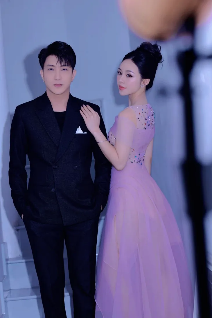 Ảnh cưới cực lãng mạn của Quỳnh Kool - B Trần Chúng ta của 8 năm sau - Ảnh 15. Ảnh cưới cực lãng mạn của Quỳnh Kool - B Trần Chúng ta của 8 năm sau - Ảnh 15.