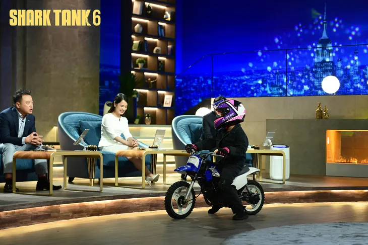 Shark Tank - Tập 11: Startup đồ bảo hộ cho người đi xe máy khiến 2 Shark ra deal - Ảnh 2.