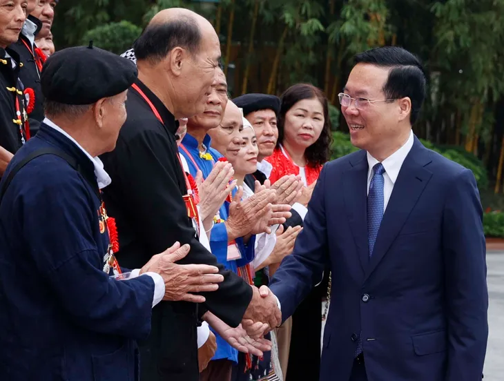 Chủ tịch nước: Phát huy vai trò già làng, trưởng bản, người có uy tín trong cộng đồng dân tộc - Ảnh 1. Chủ tịch nước: Phát huy vai trò già làng, trưởng bản, người có uy tín trong cộng đồng dân tộc - Ảnh 1.