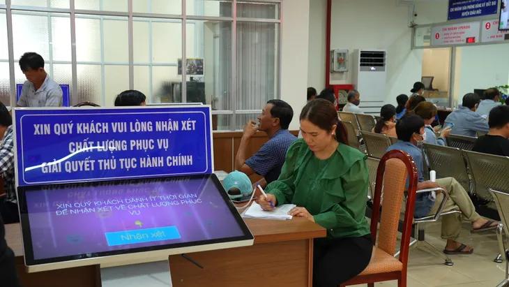 Bà Rịa - Vũng Tàu: Chú trọng công tác cải cách thủ tục hành chính phục vụ người dân - Ảnh 3. Bà Rịa - Vũng Tàu: Chú trọng công tác cải cách thủ tục hành chính phục vụ người dân - Ảnh 3.