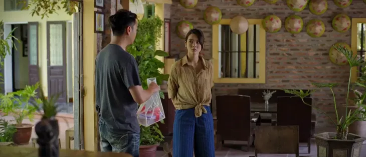 Không ngại cưới chỉ cần một lý do - Tập 25: Sơn bày tỏ tình cảm dành cho Yến, Huyền dần có thiện cảm với Đông - Ảnh 4. Không ngại cưới chỉ cần một lý do - Tập 25: Sơn bày tỏ tình cảm dành cho Yến, Huyền dần có thiện cảm với Đông - Ảnh 4.