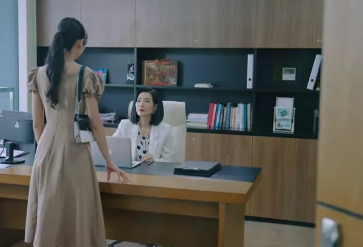 Chúng ta phải hạnh phúc - Tập 26: Lên cơn ghen Kỳ làm loạn ở công ty Bình - Ảnh 6. Chúng ta phải hạnh phúc - Tập 26: Lên cơn ghen Kỳ làm loạn ở công ty Bình - Ảnh 6.