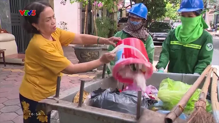 Biến rác thải thành tài nguyên - Ảnh 1. Biến rác thải thành tài nguyên - Ảnh 1.