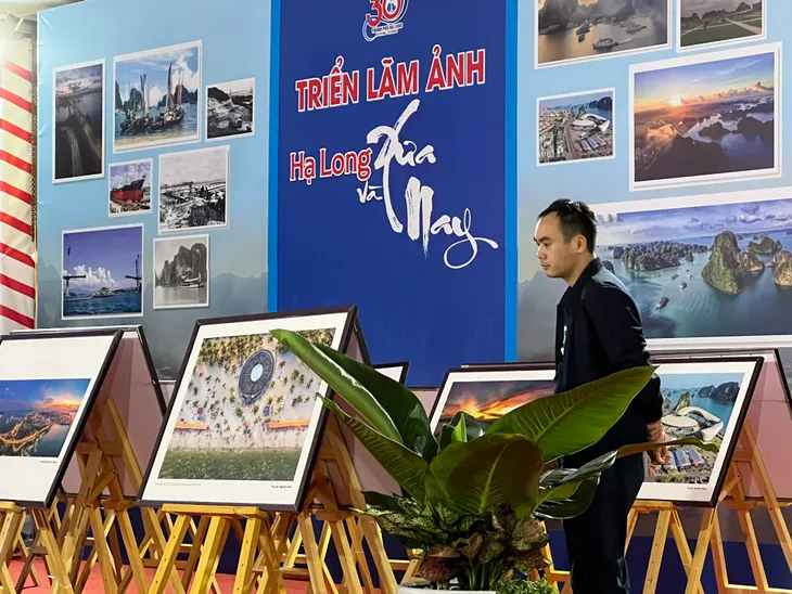 Triển lãm ảnh “Hạ Long xưa và nay” - Ảnh 4. Triển lãm ảnh “Hạ Long xưa và nay” - Ảnh 4.