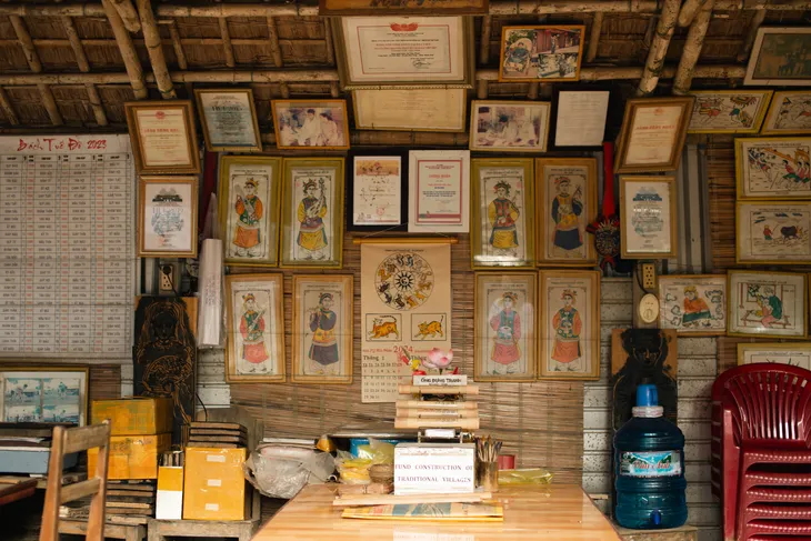 Tranh làng Sình sống cùng văn hoá Huế - Ảnh 4. Tranh làng Sình sống cùng văn hoá Huế - Ảnh 4.
