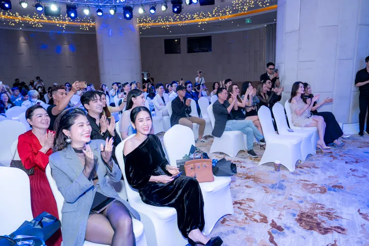 Hoàng tử V-pop Hoàng Hải tiết lộ lý do trẻ hơn tuổi - Ảnh 6.