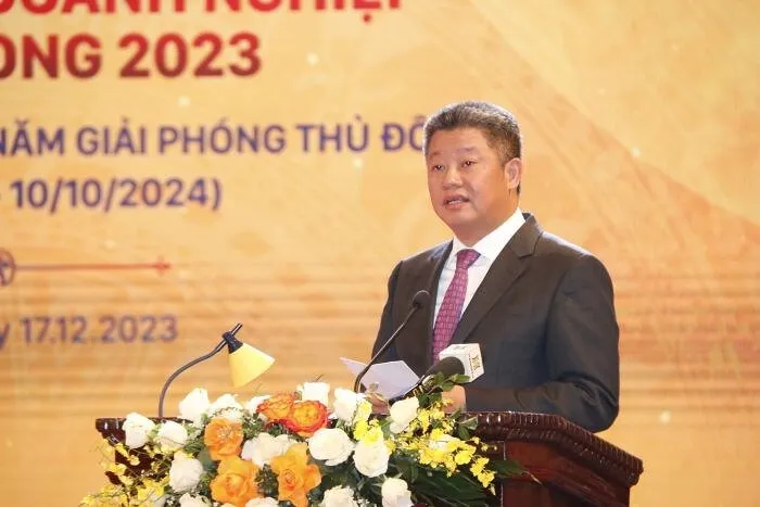 Hà Nội vinh danh doanh nghiệp, doanh nhân năm 2023 - Ảnh 1. Hà Nội vinh danh doanh nghiệp, doanh nhân năm 2023 - Ảnh 1.