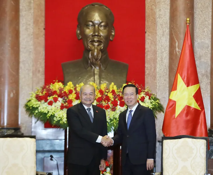 Việt Nam - Lào chia sẻ kinh nghiệm phát triển lý luận - Ảnh 1. Việt Nam - Lào chia sẻ kinh nghiệm phát triển lý luận - Ảnh 1.