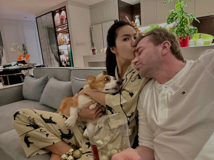 Bà bầu Sam tươi tắn, Diễm My 9X tiết lộ về mẹ chồng và biệt thự tân hôn - Ảnh 5. Bà bầu Sam tươi tắn, Diễm My 9X tiết lộ về mẹ chồng và biệt thự tân hôn - Ảnh 5.